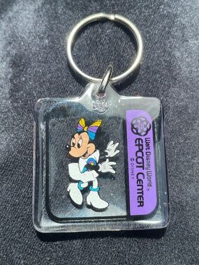 Like New 1980’s Disney World Epcot Center Metallic Space Minnie Mouse Keychain